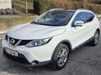 Gebraucht Nissan Qashqai Tekna 131 PS (96 kW) 2015 Weiß SUV