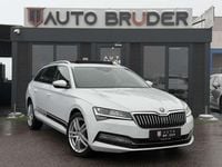 gebraucht Skoda Superb Kombi 2,0 TDI Style DSG Pano|AHK|Ambiente|LED