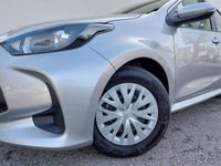 gebraucht Toyota Yaris - 1,0 l Benzin, 5-türig Active Limousine