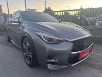 Gebraucht Infiniti Q30 Sport Tech 170 PS (125 kW) 2016 Grau Limousine