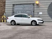 Gebraucht VW Passat Comfortline 150 PS (110 kW) 2013 Weiß Limousine