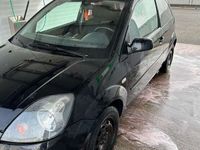 gebraucht Ford Fiesta Ambiente 14 TDCi