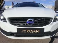 Gebraucht Volvo V60 150 PS (110 kW) 2016 Weiß Kombi