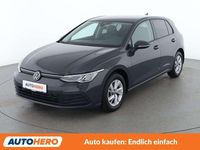 Gebraucht VW Golf VIII Life 110 PS (80 kW) 2024 Grau Kleinwagen