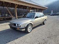 Gebraucht BMW 323 139 PS (102 kW) 1985 Beige Limousine