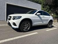 Gebraucht Mercedes GLC250 211 PS (155 kW) 2019 Weiß Coupé