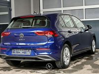 Gebraucht VW Golf Life 110 PS (80 kW) 2023 Blau Limousine