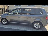 gebraucht VW Touran TouranKarat 1,6 BMT TDI DSG Karat