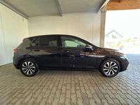 Gebraucht VW Golf VIII Active 116 PS (85 kW) 2022 Schwarz Kleinwagen