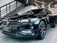 Gebraucht VW Passat R 150 PS (110 kW) 2020 Schwarz Kombi