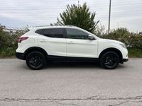 gebraucht Nissan Qashqai 1,6 dCi Tekna+ LED Leder Panorama Serviceb