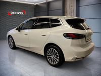 Gebraucht BMW 218 Luxury Line 136 PS (100 kW) 2024 Mineralweiß metallic Kombi