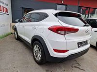 gebraucht Hyundai Tucson 1,7 CRDI Start-Stopp Premium DCT