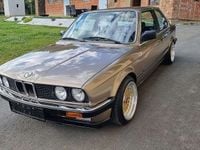 Gebraucht BMW 320 125 PS (91 kW) 1984 Limousine