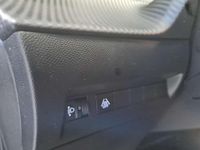 gebraucht Peugeot 208 50kWh Active Pack