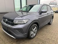 gebraucht VW T-Cross - LIFE 1.0 TSI 115PS, 16" Alu, Parksensoren vo/hi, LED-Scheinwerfer, Radio Composition 8", App-Connect, Klima, M-Lederlenkrad, Digitales Cockpit, Müdigkeitserkennung, Verkehrszeichenerkennung, Dachreling, Lane Assist, Armlehne vorn