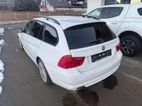 Gebraucht BMW 320 177 PS (130 kW) 2009 Weiß Kombi