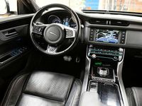 Gebraucht Jaguar XF R-Sport 300 PS (220 kW) 2016 Weiß Limousine