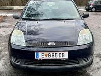 gebraucht Ford Fiesta Ambiente 125 16V