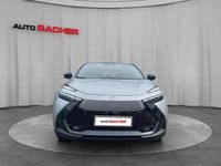 Neu Toyota C-HR Lounge 151 PS (111 kW) 2025 Silber SUV
