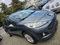 Gebraucht Peugeot 207 Active 95 PS (69 kW) 2010 Grau Kombi