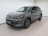 Neu VW Tiguan 193 PS (141 kW) 2026 Mittelgrün metallic SUV