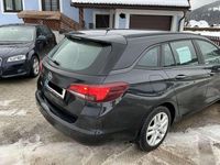 Gebraucht Opel Astra 101 PS (74 kW) 2017 Schwarz Kombi