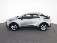Gebraucht Toyota C-HR Active 98 PS (72 kW) 2025 Shimmering silver  silber SUV