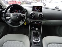 Gebraucht Audi A3 Ambition 110 PS (80 kW) 2015 Blau Limousine