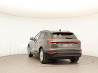 Gebraucht Audi Q6 e-tron Ambiente 284 kW (387 PS) 2025 Hellgrau  metallic SUV
