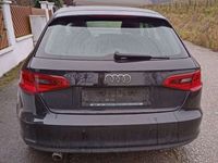 gebraucht Audi A3 Sportback Style 1,6 TDI DPF