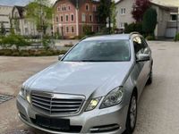 gebraucht Mercedes E220 T Avantgarde CDI