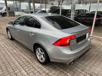 gebraucht Volvo S60 D2 R-Design Business *NAVI*XENON*SZH*TOP ZUSTAND*