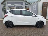 Gebraucht Hyundai i10 GO! 65 PS (47 kW) 2018 Weiß Kleinwagen