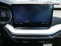 gebraucht Skoda Octavia Combi Selection 2.0 TDI DSG Selection*PDC*LED*S...