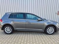 Gebraucht VW Golf VII 116 PS (85 kW) 2019 Grau Limousine