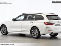 Gebraucht BMW 320 Efficient Dynamics 190 PS (139 kW) 2024 Weiß Kombi
