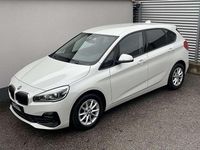 Gebraucht BMW 218 Performance 150 PS (110 kW) 2019 Weiß Kombi