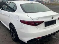 Gebraucht Alfa Romeo Giulia Veloce 209 PS (153 kW) 2017 Weiß Limousine