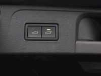 Gebraucht VW Passat Elegance 190 PS (139 kW) 2019 Blau Kombi