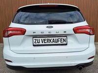 gebraucht Ford Focus Traveller 15 Trend Edition Business