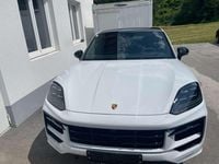Gebraucht Porsche Cayenne Coupe 305 PS (224 kW) 2024 Weiß Coupé