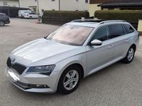 gebraucht Skoda Superb SuperbKombi 2,0 TDI Style DSG Style