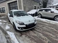 Gebraucht Renault Mégane GrandTour Bose Edition 116 PS (85 kW) 2012 Weiß Kombi