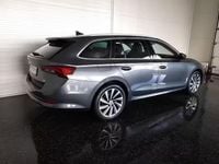 gebraucht Skoda Octavia Combi STYLE IV DSG *MATRIX-LED / 18 ZOLL / DCC ...