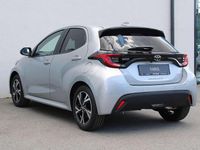 gebraucht Toyota Yaris Hybrid 15 VVT-i Hybrid Active Drive mit Safety Paket!
