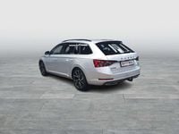 Gebraucht Skoda Superb SportLine 200 PS (147 kW) 2021 Silber Kombi