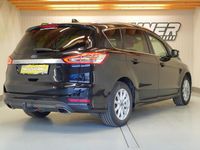 Gebraucht Ford S-MAX Titanium 190 PS (139 kW) 2022 Schwarz Van / Kleinbus