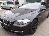 Gebraucht BMW 530 258 PS (189 kW) 2011 Grau Limousine