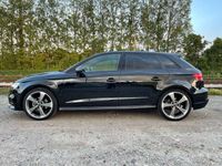 gebraucht Audi A3 Sportback 2,0 TDI sport 3x S line Black Matrix ACC VC 19